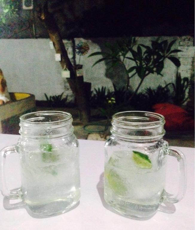 Good For Ya Knee Hostel & Bungalows (Adults Only) Τζίλι Τραγουανγκάν Εξωτερικό φωτογραφία